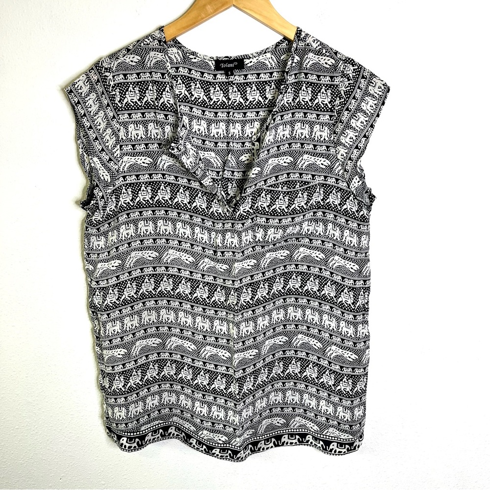 Tolani 100% silk Elephant Pattern Blouse tank black white Sz S sleeveless